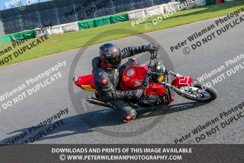 PJM Wedding Photography;enduro digital images;event digital images;eventdigitalimages;mallory park;mallory park photographs;mallory park trackday;mallory park trackday photographs;no limits trackdays;peter wileman photography;racing digital images;trackday digital images;trackday photos